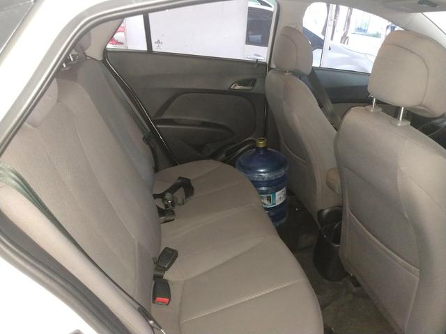 HB20S Premium Sedam 2014 1.6 Automático só 36.800 - Foto 10