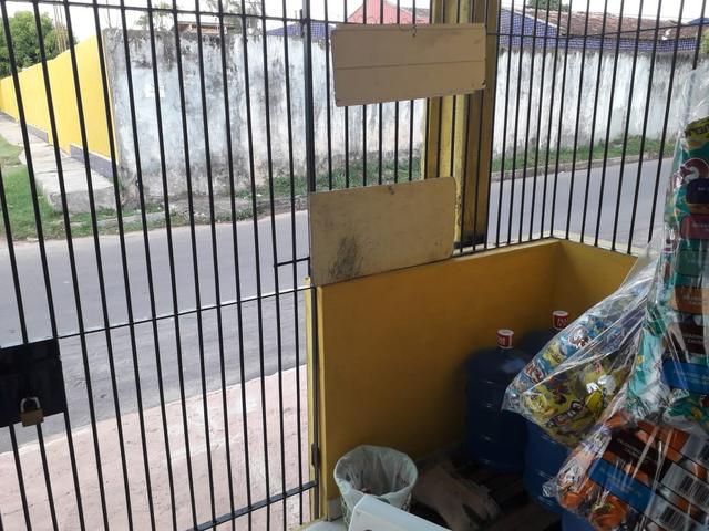 Vendo Uma Casa!! Aceito troca! 115.000 - Foto 2