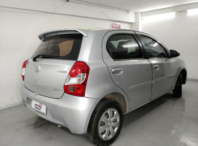 Etios 1.5 Hb Xs completo 2014 - Foto 3