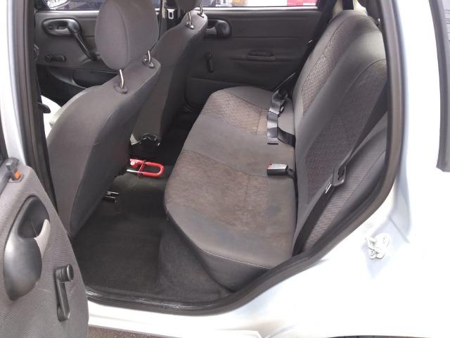 Corsa sedan classic 1.0 2004 - Foto 5