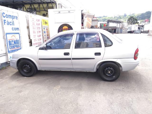 Corsa sedan classic 1.0 2004 - Foto 13
