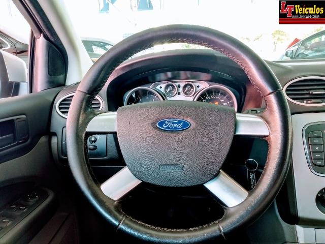 Ford Focus 1.6 glx flex - Foto 10