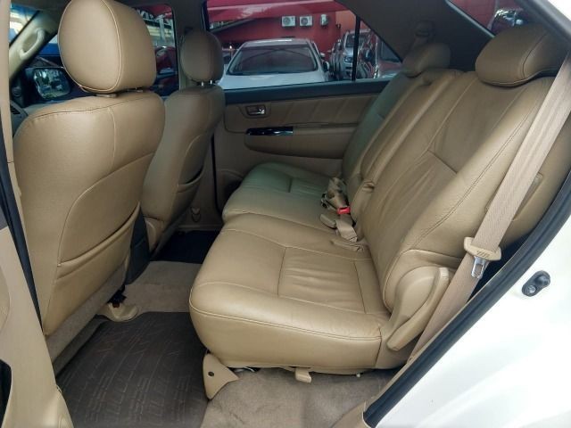 Hilux SW4 Srv Aut Diesel 7L 2012/2012 - Foto 13