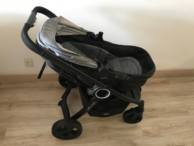 Carrinho Urban Plus Black Chicco - Foto 3