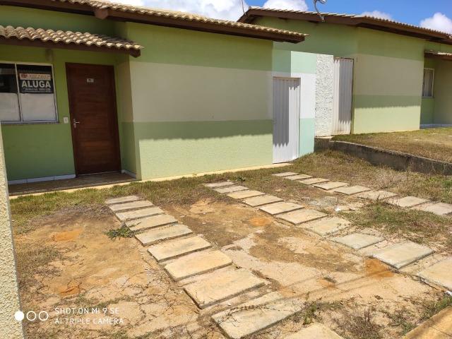 Vendo casa em condomínio prox. a Fainor