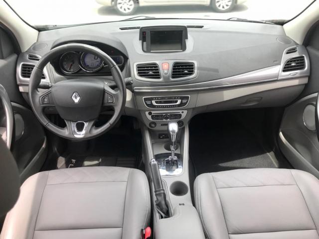 FLUENCE Sedan Privilge 2.0 16V FLEX Aut - Foto 9