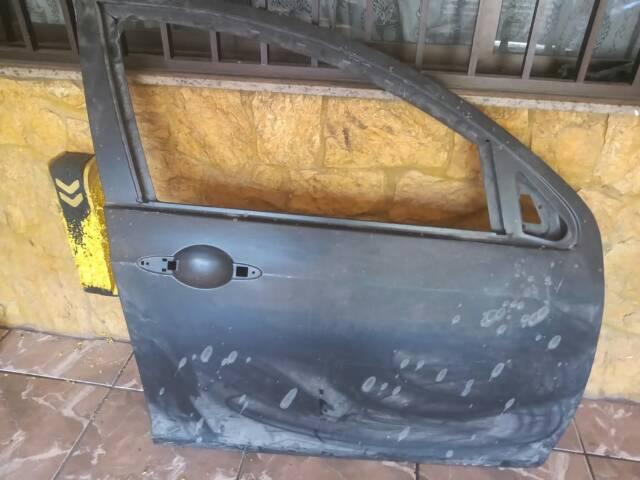 Porta dianteira direita Jac Motors j3(novo original) - Foto 2