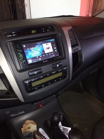 HILUX EM ÓTIMAS CONDIÇÕES