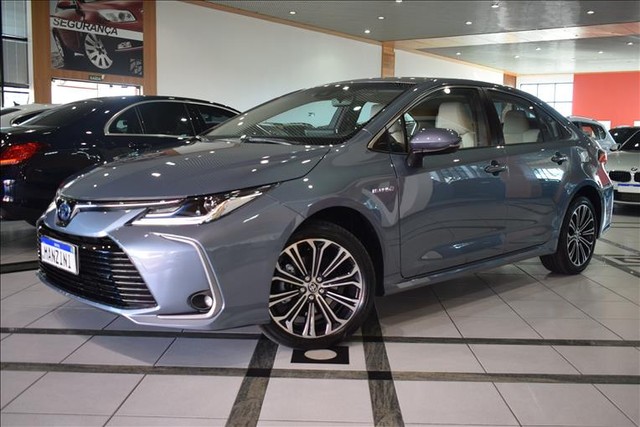TOYOTA COROLLA 1.8 VVT-I HYBRID ALTIS