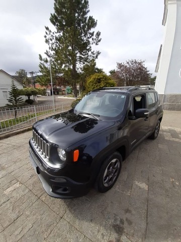 JEEP RENAGATE 4P AUTOMÁTICO FLEX