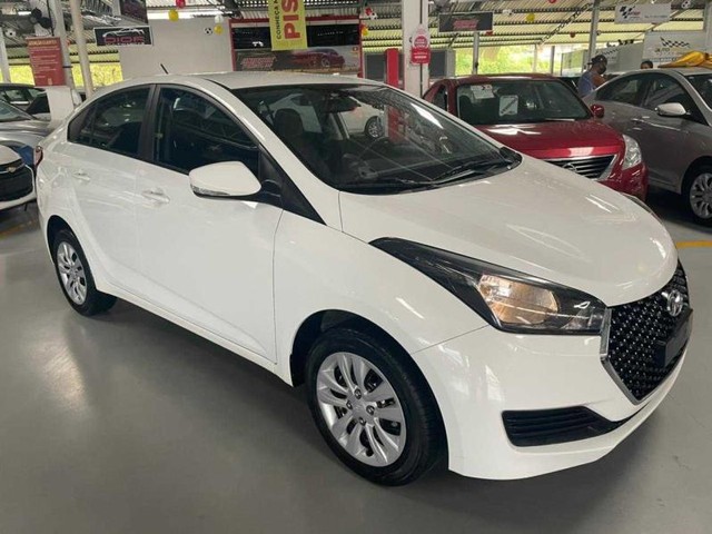 HYUNDAI HB20S 1.6 COMFORT PLUS 16V FLEX 4P AUTOMÁTICO