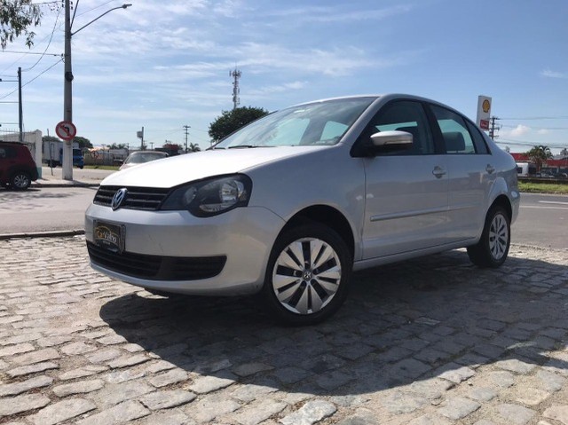 POLO SEDÃ 2014 1.6 8V FLEX