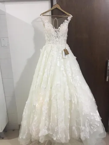 AQUARIUS, Vestido de noiva estilo princesa