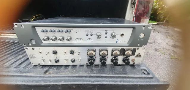 Interface Dig 002 e Pré Amplificador Valvulado Behringer 