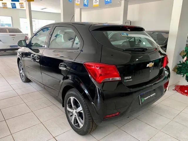 ONIX 1.4 LTZ  PRETA 2017/2018 - Foto 5