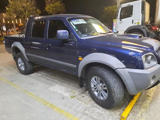 Mitsubishi L-200 CD SPORT GLS 4X4 2.5 TB-IC - SóCarrão