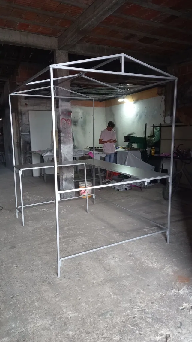 Fabricação barraca desm. por encomenda
