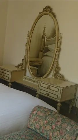 Jogo de QUARTO CAMA,PENTEADEIRA E ?. - Foto 3