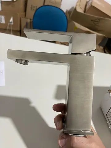 Vende-se Misturador Monocomando Lavatório Níquel Acetinado