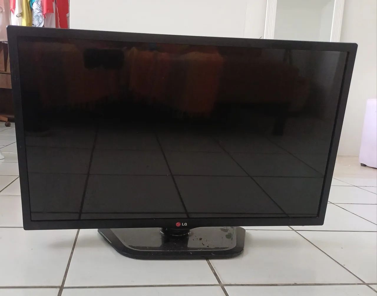 TV LG 32" com controle