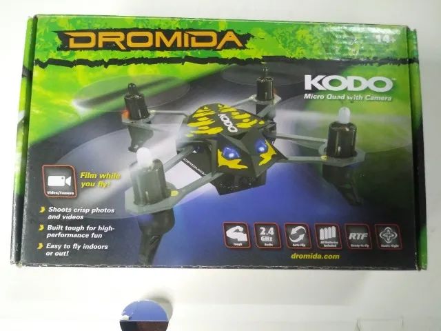 Mini drone Kodo Dromida com câmera