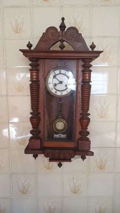 Relógio Alemão de parede 12 badaladas (+100 anos)