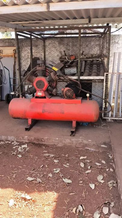 Vendo/troco por moto/PCX compressor Wayne 15 HP 60 PÉS