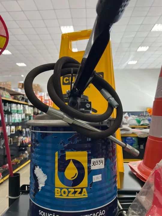 BOMBA MANUAL GRAXA 7 KG BOZZA 8522-G3 com Cupom Fiscal