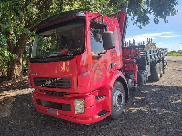 Volvo VM 210 6x2 Ano 2007 Munck Facchini F10