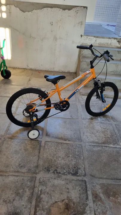 Bicicleta Infantil com Rodinhas