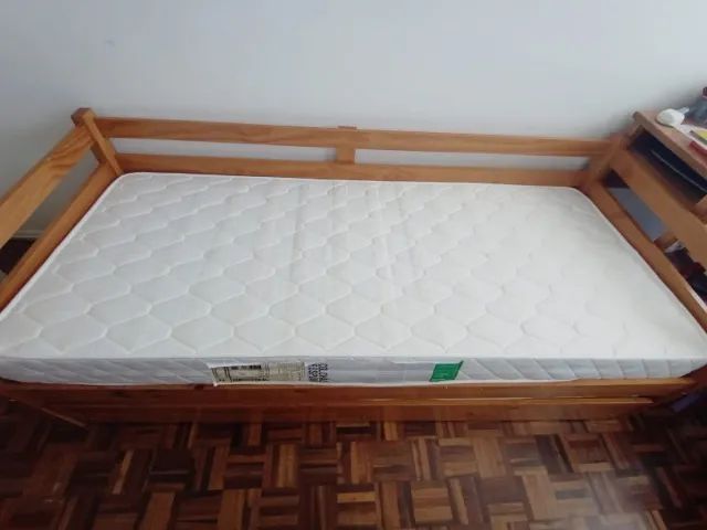 No precinho! 2 Camas Tok Stok + 2 Colchões - Foto 3