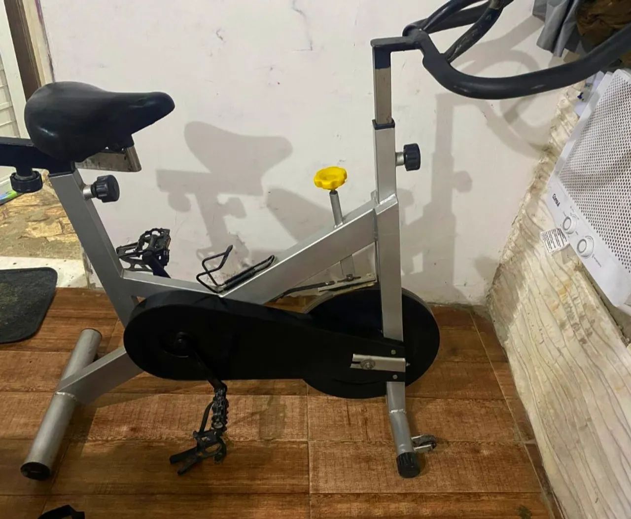 Bicicleta ergométrica para exercícios - Foto 2