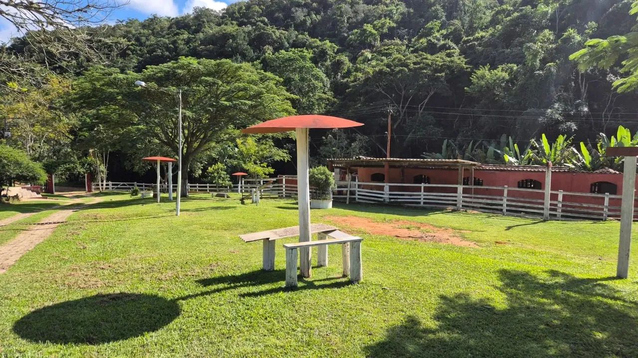 Sítio - Jacareí -Estrada do Bom Jesus O3 casas 6 Dormitórios - Área construída 500m² 72.00 - Foto 3