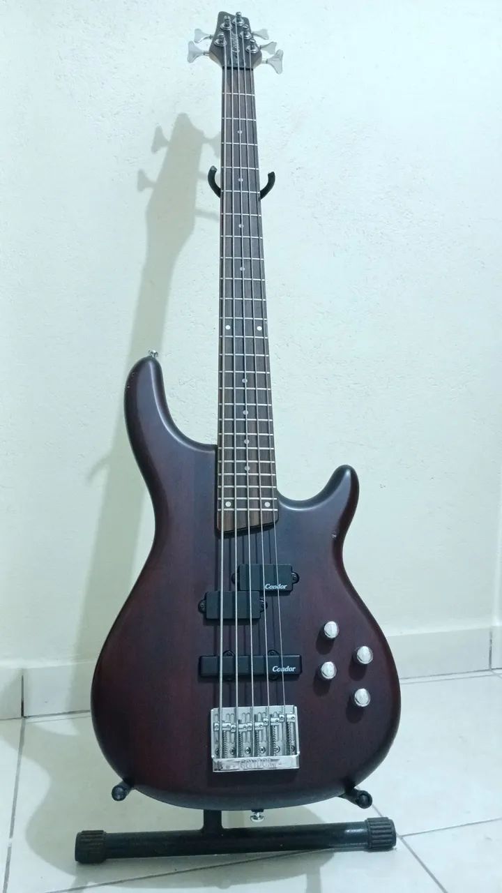 Baixo Condor 5 cordas troco