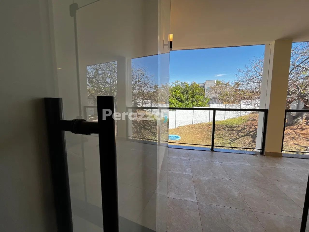 Belíssima Casa com 4 SUÍTES localizada no Condomínio Quinta Interlagos - Jardim Botânico P - Foto 10