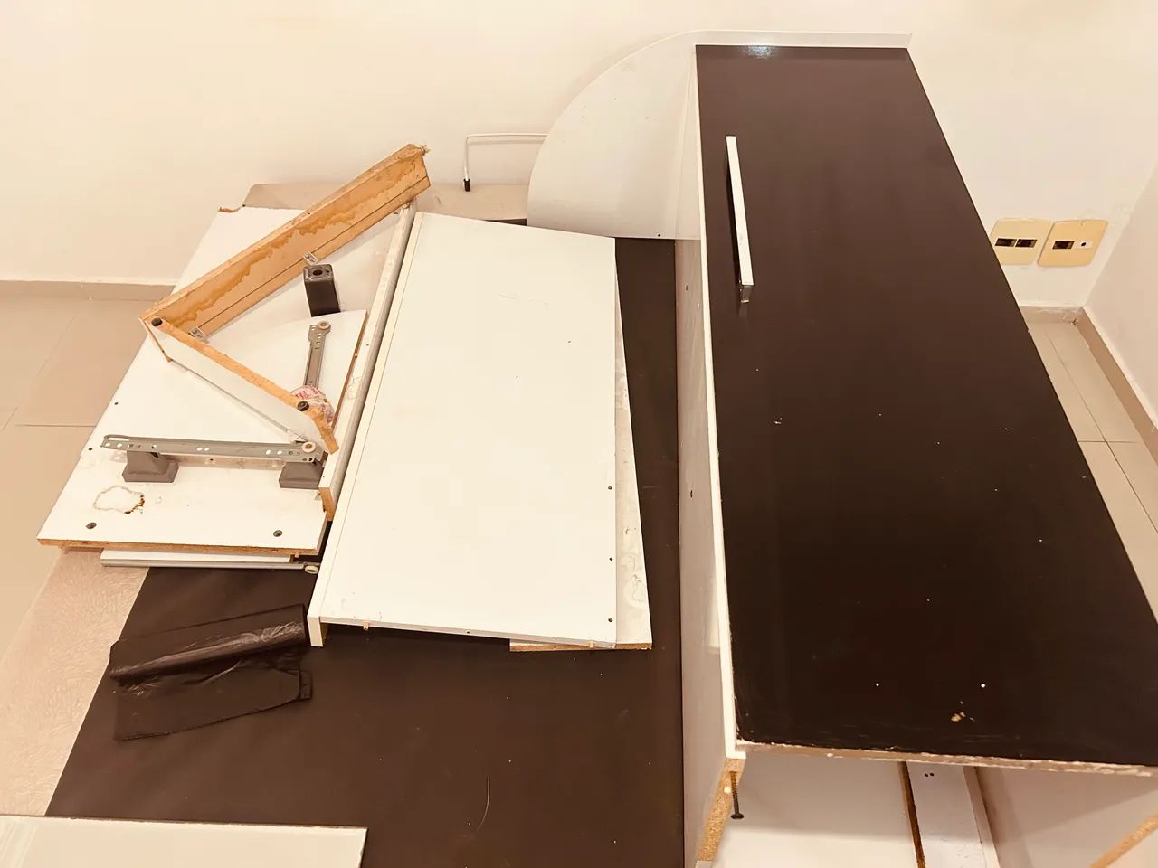 Escritorio64960503020675124