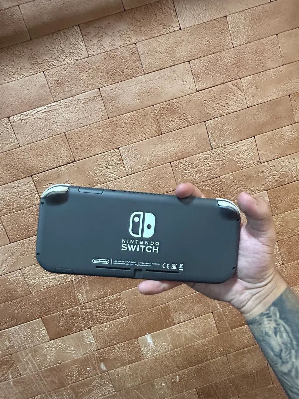 Nintendo Switch lite custo benefício e garantia  - Foto 4