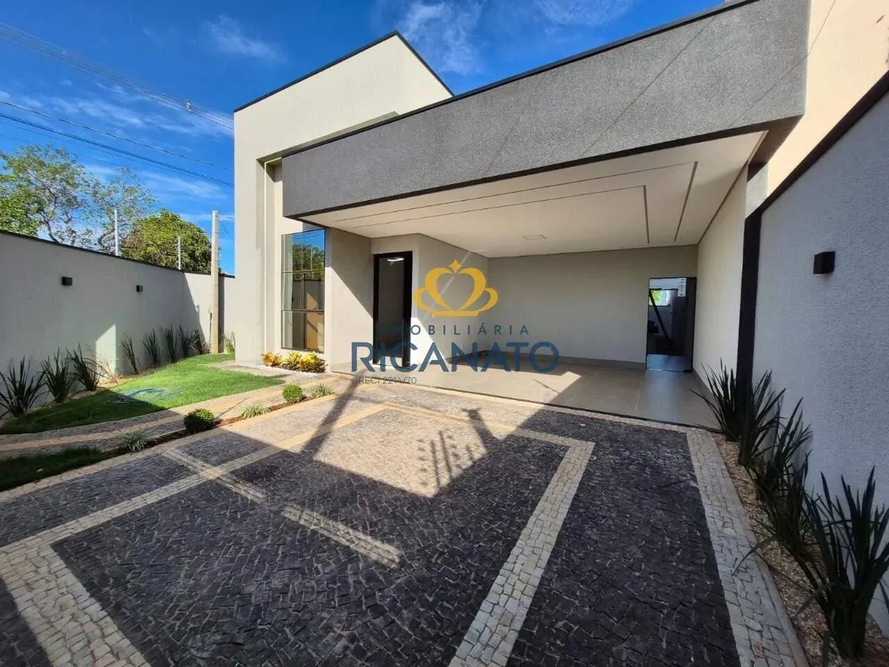 CASA COM 03 QUARTOS SENDO 02 SUITES NA QUADRA 1504 SUL