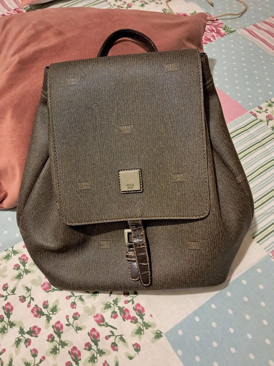Mochila/Bolsa  Victor Hugo Marrom