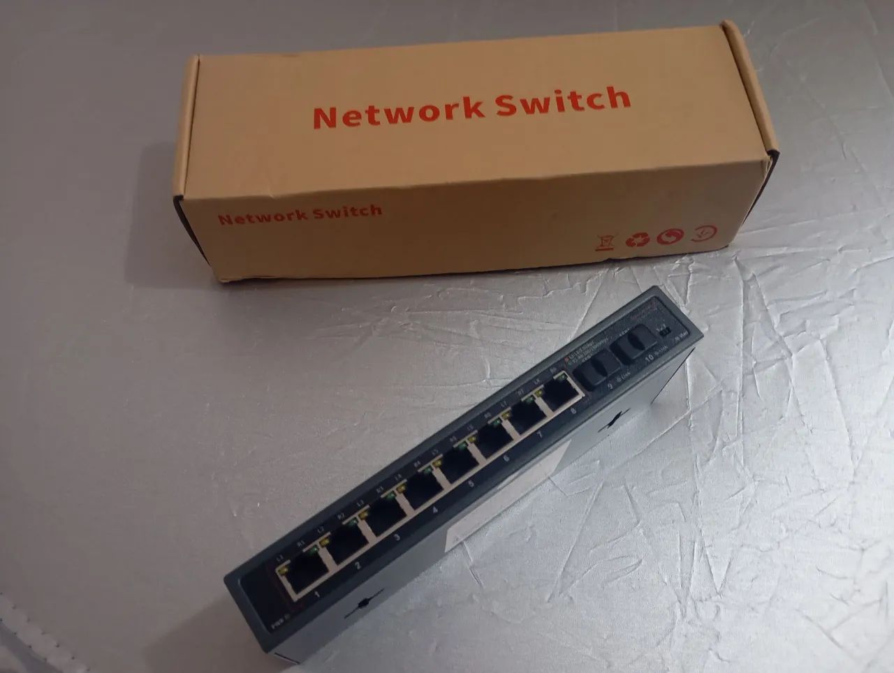 Switch de Rede 8 Portas Gigabit