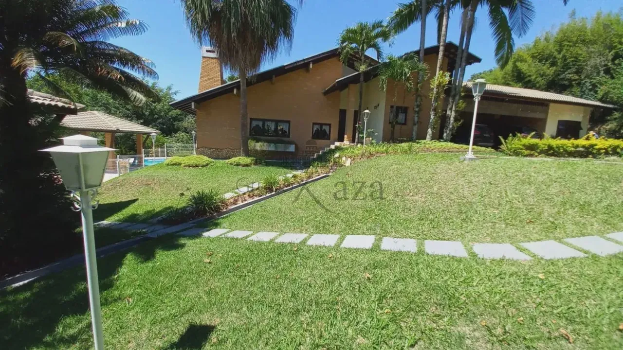 Casa Condomínio Quinta das Flores Bosque dos Eucaliptos 4 Dormitórios 3621m²