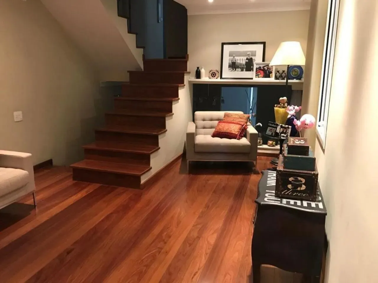 VENDO SOBRADO EM CONDOMINIO FECHADO -FL -42