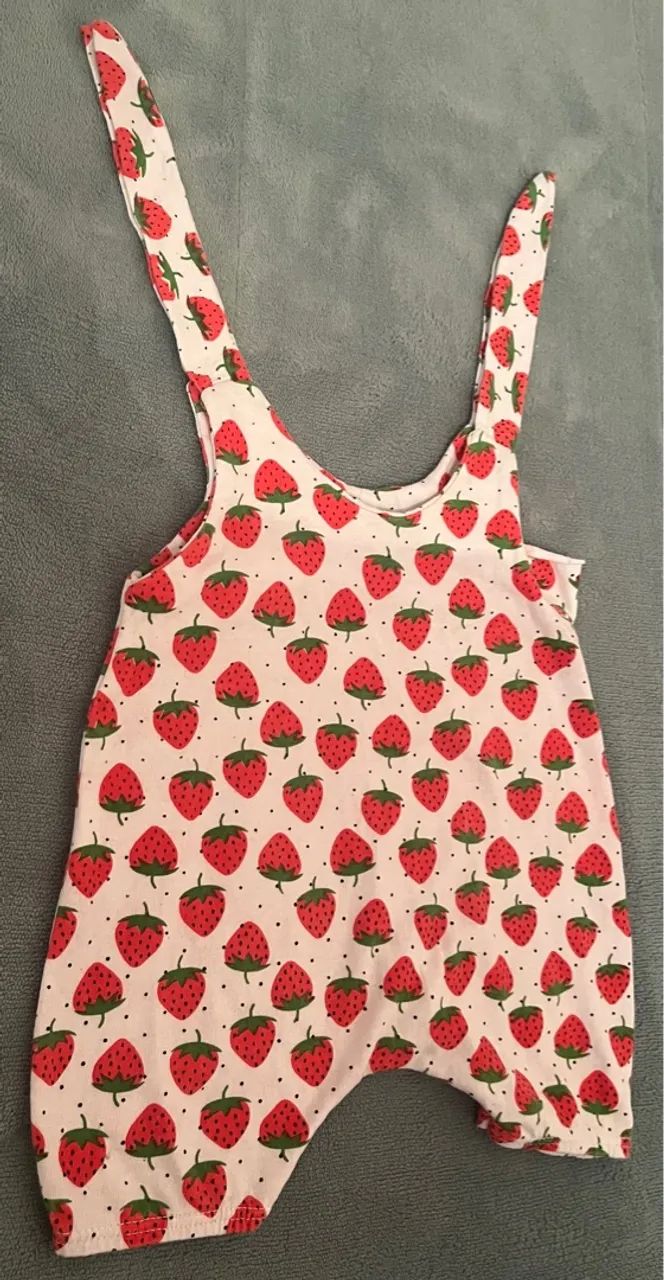 Macacão infantil de morango - Foto 3