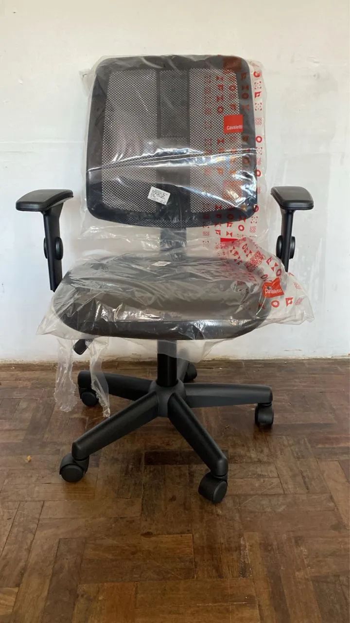 cadeira cavaletti original. Aproveite!  - Foto 2