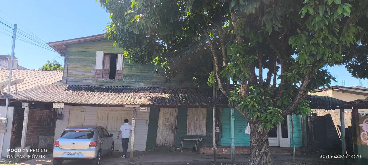 Casa no Bairro do Trem