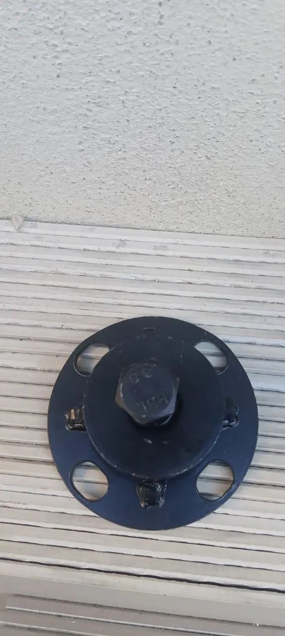 Saca cubo de roda traseira universal ,Nova no plástico  - Foto 2
