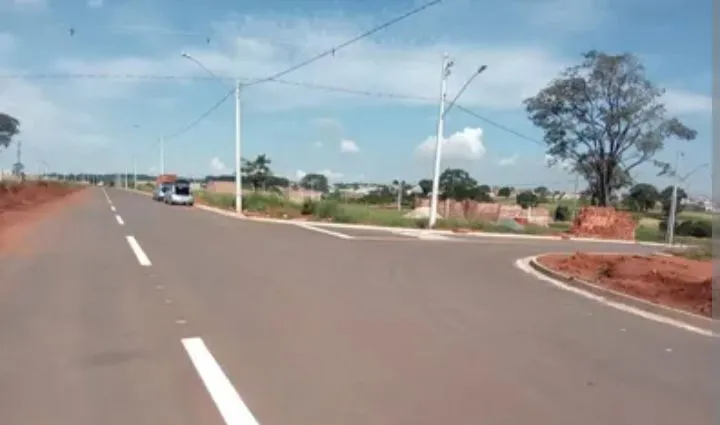 VENDO OU TROCO LOTE - PRONTO PARA CONSTRUIR!<br>