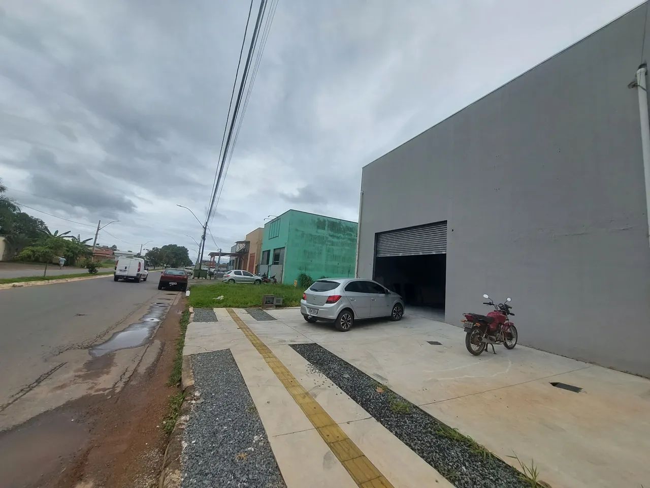 Baixou Preço, Vendo Excelente Galpão Comercial, Senador Canedo-GO