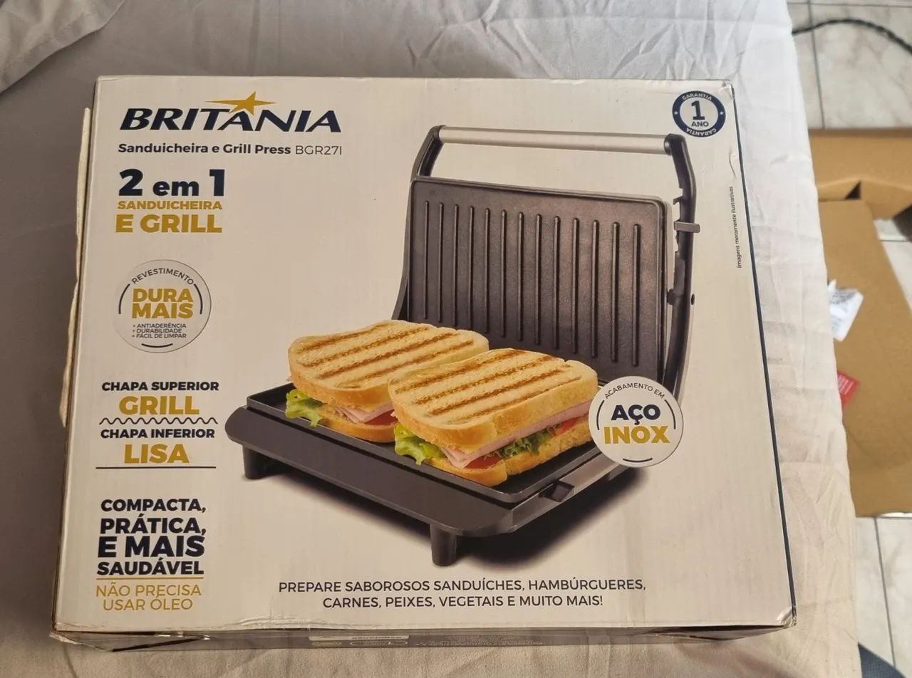 Sanduicheira e Grill Britânia NOVA/LACRADA BGR271 2 em 1