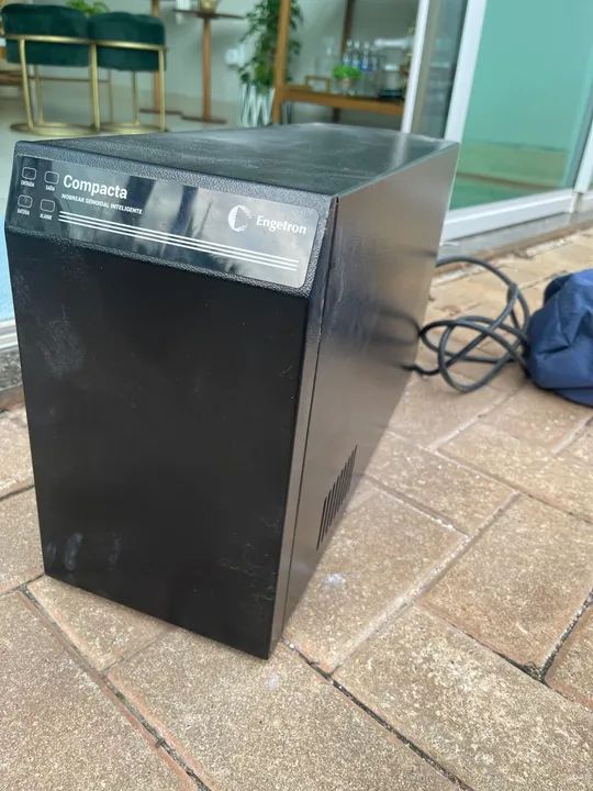 Nobreak Sen2000c-9t20 120/220v 18a